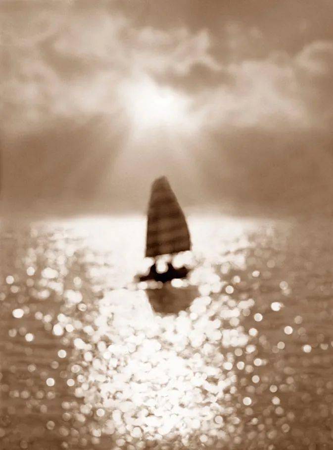 因为|“不要因为我拍过三级片，而否认我是一个出色的摄影师”