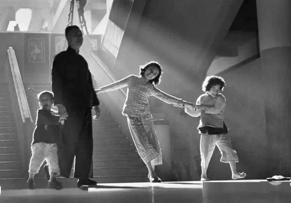 因为|“不要因为我拍过三级片,而否认我是一个出色的摄影师”