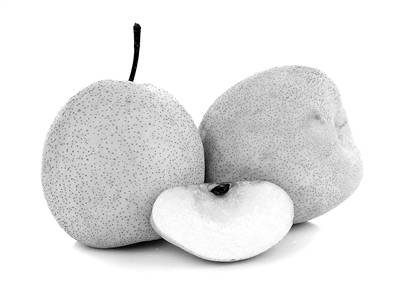 水果|熬梨汤真能润肺止咳吗？教你冬日巧吃梨