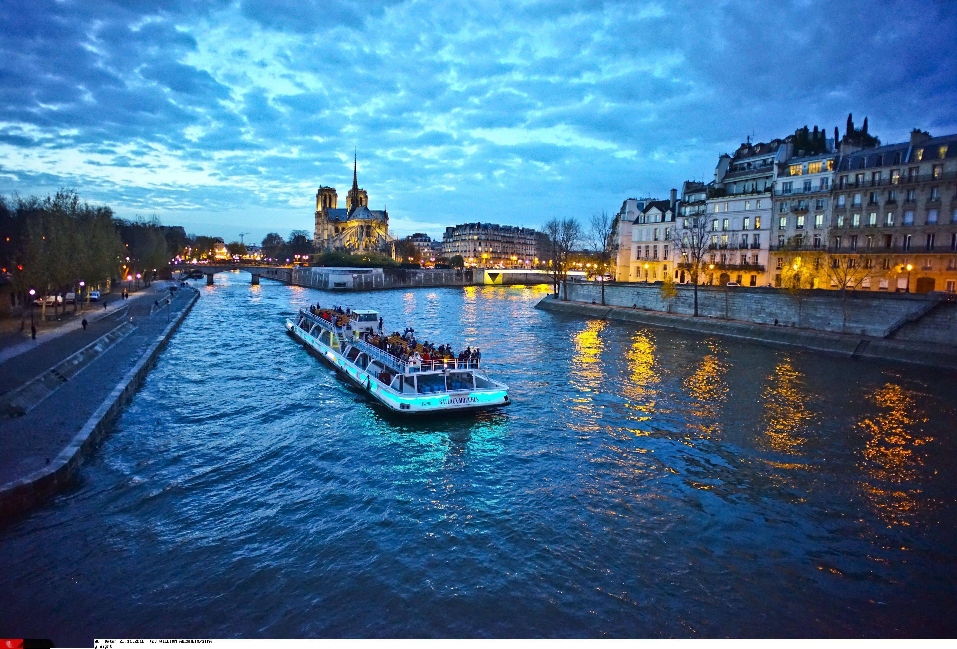 塞纳河 资料图 新华社/西霸  13日,巴黎奥组委正式公布了2024年奥运会