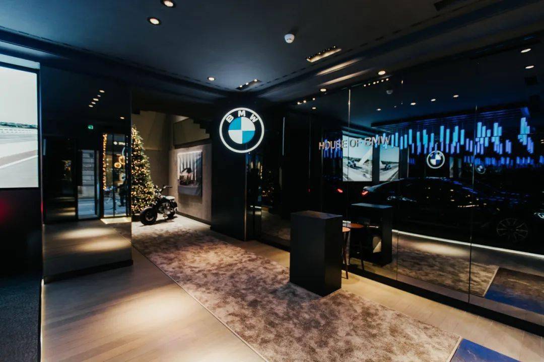 House of BMW宝马之家在米兰开业，高大上的宝马店不卖车卖什么？_搜狐汽车_搜狐网