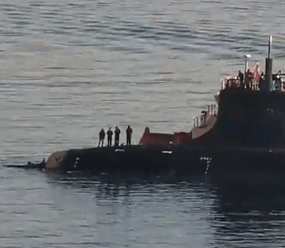 在南海"撞残"的美军核潜艇回家了,或面临报废_阿基拉尼_美国_事故