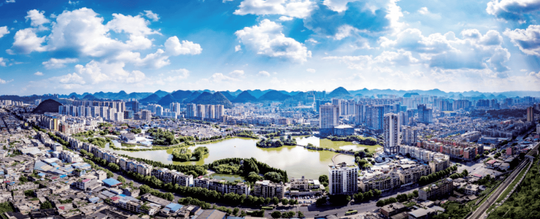 以人为核心建美好家园十三五六盘水市新型城镇化建设成效扫描