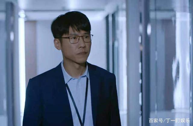 《暴风眼》程雷"沉睡者"无疑,周恋被杀,10年前车祸不是意外_苗露_西川