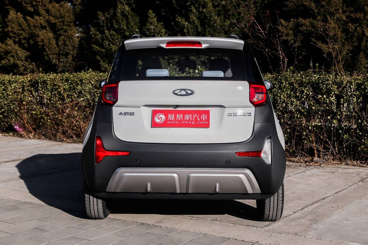 2022款奇瑞小蚂蚁甜粉款现已到店_搜狐汽车_搜狐网