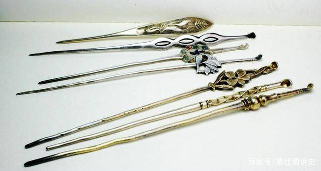 一丈青指颜值还是指纹身?_发簪_末端_古代