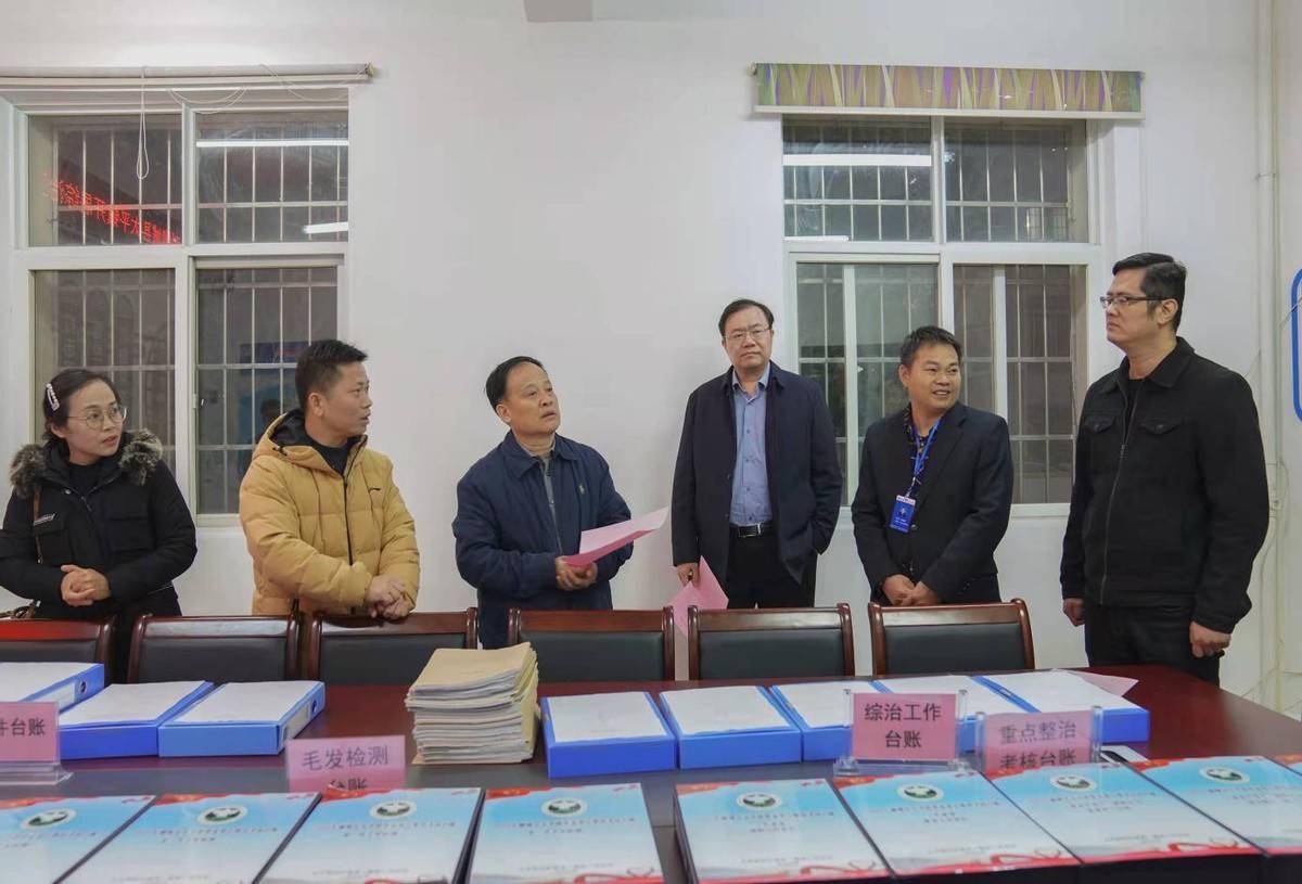 广西柳州市委常委政法委书记到柳城县调研