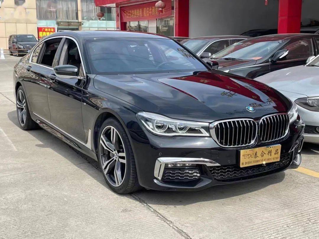 2018年宝马740m运动套装版一手车