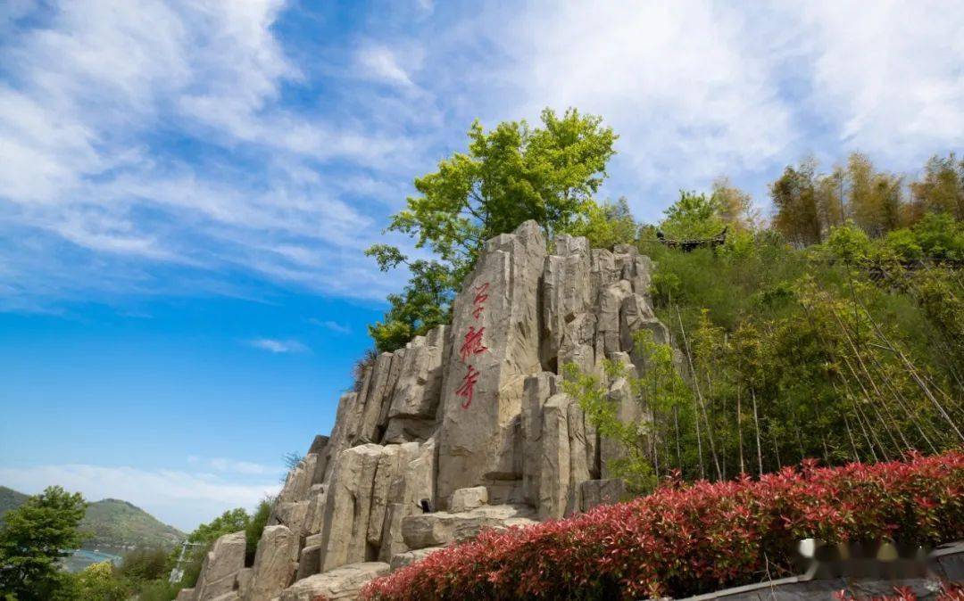 【美麗霍山】秋醉單龍寺_秋色_屋脊_雲海