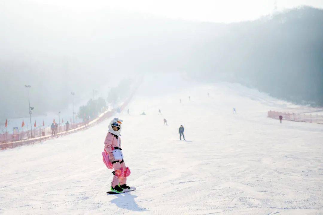 吉林市铭山绿洲滑雪场图片