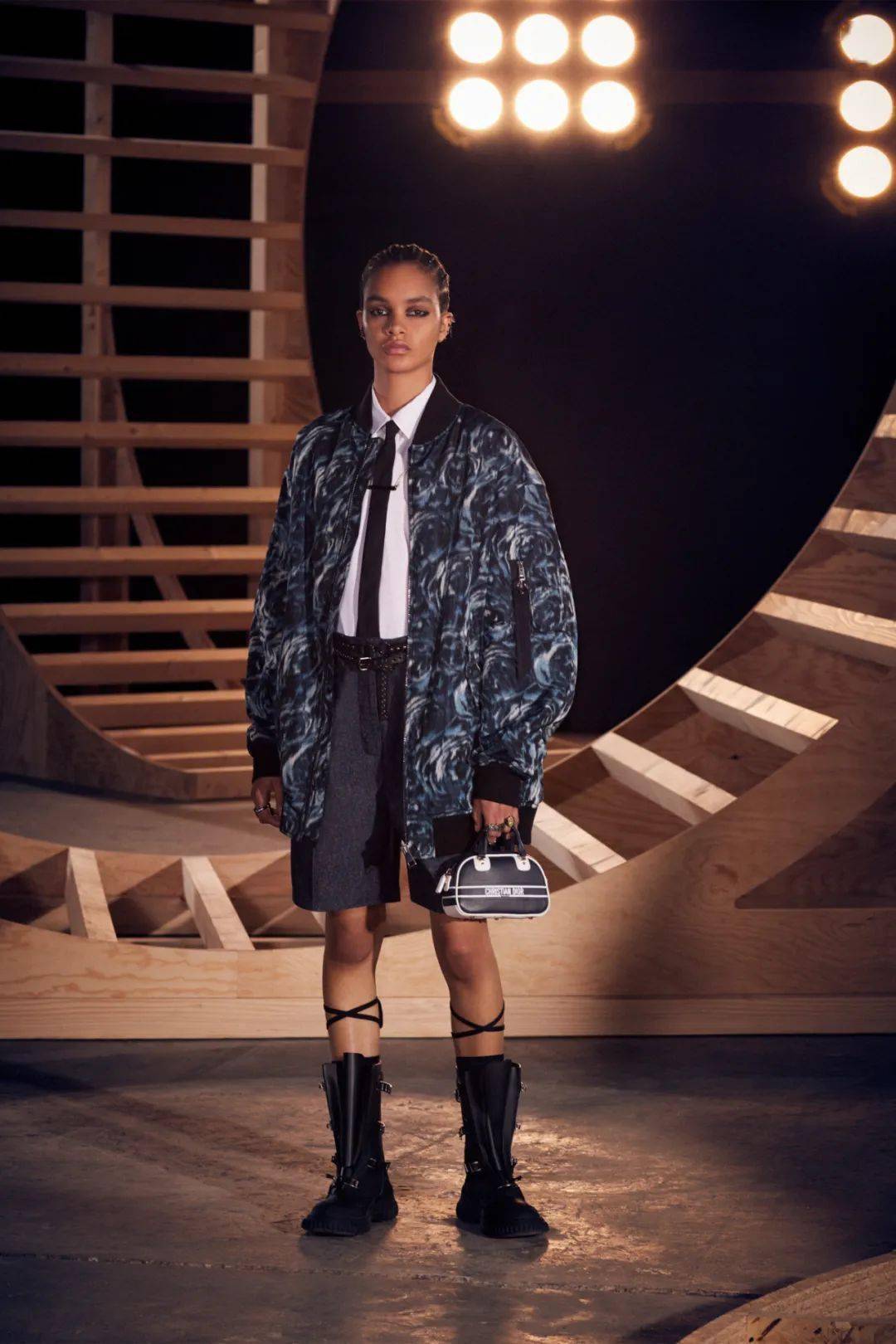 秀场christiandior2022早秋时装秀