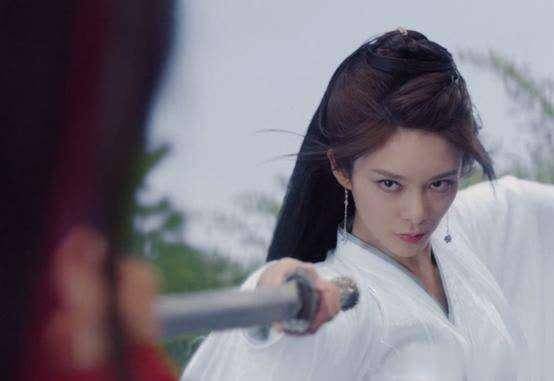 《且听凤鸣》:左青鸾你活得太累了_圣后_殿下_灵妃