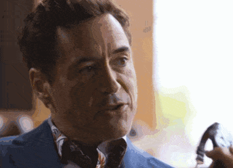 一聊起腕表,更是滔滔不绝拳王梅威瑟,范主之前也扒过他的表,一柜子望