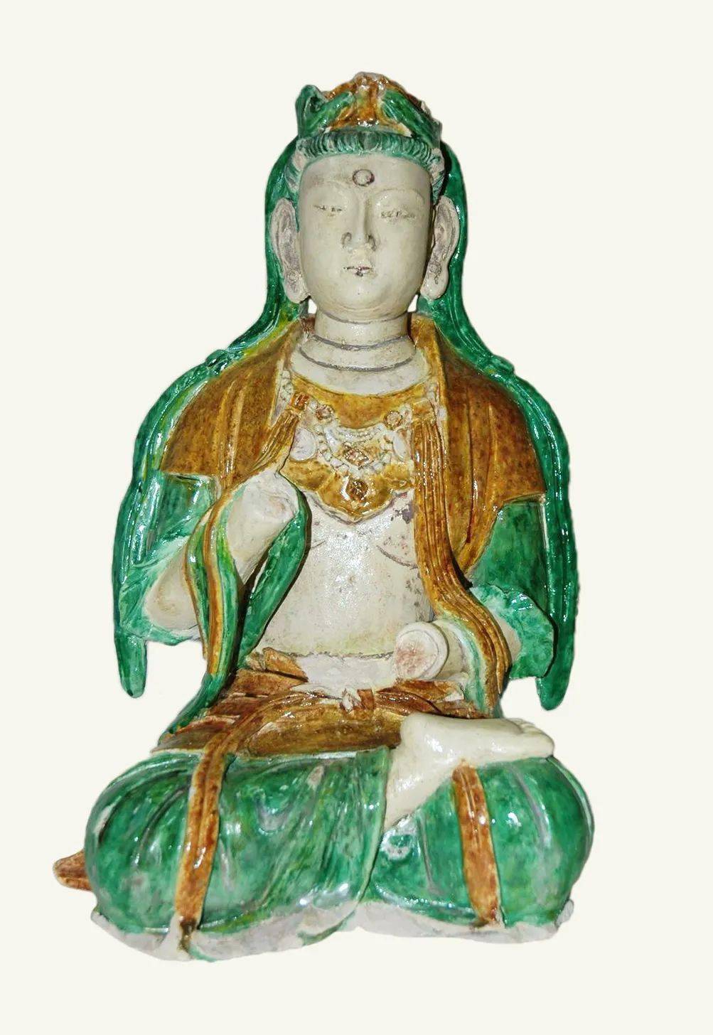 琉光溢彩:龙泉务窑出土辽代造像