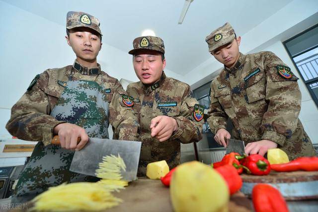 當兵以後的伙食怎麼樣品種繁多量大管飽味道很好