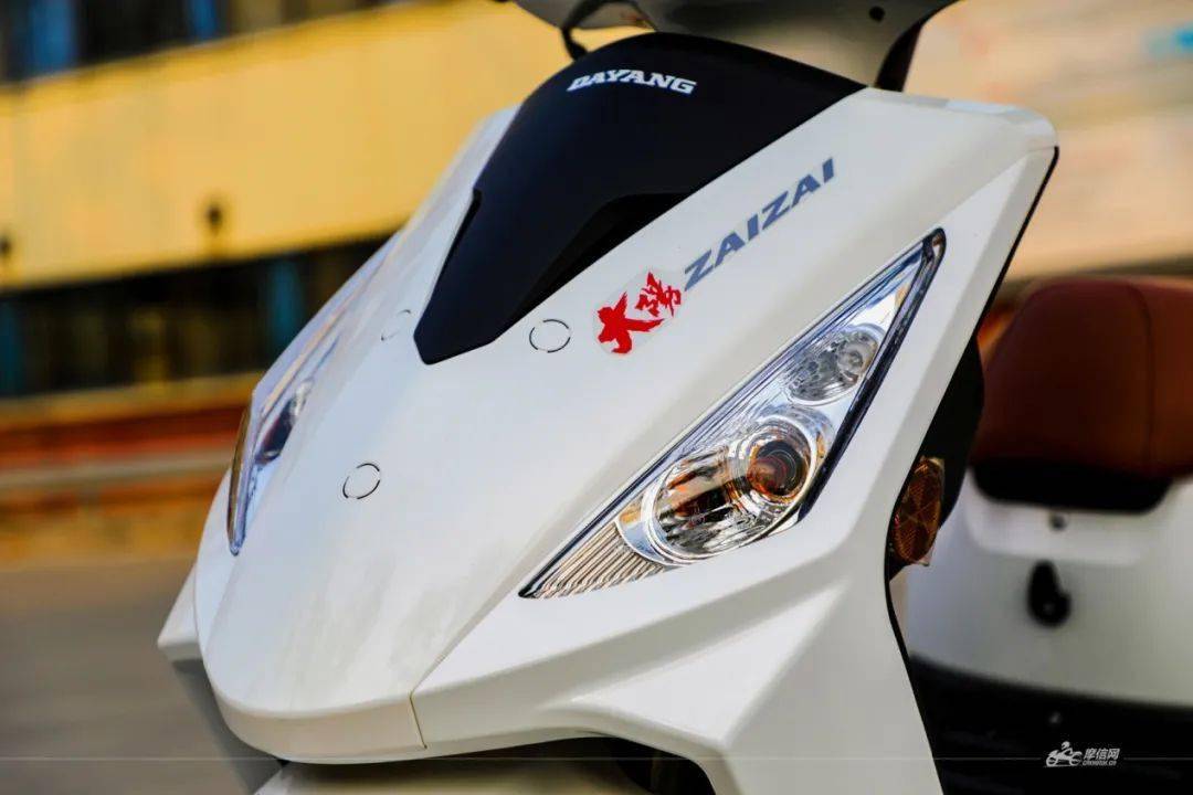 绵羊中的小皮卡大阳载载125评测