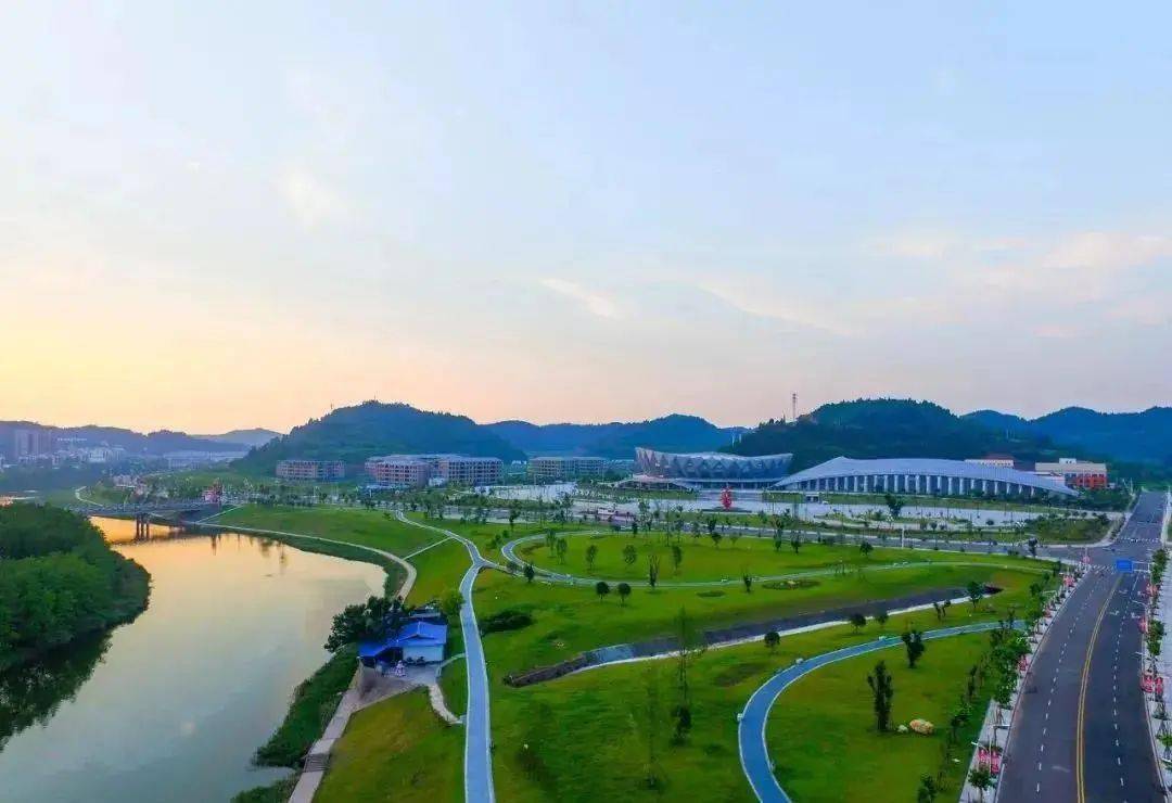 大英:绿水青山带笑颜_工作_污染_大英县