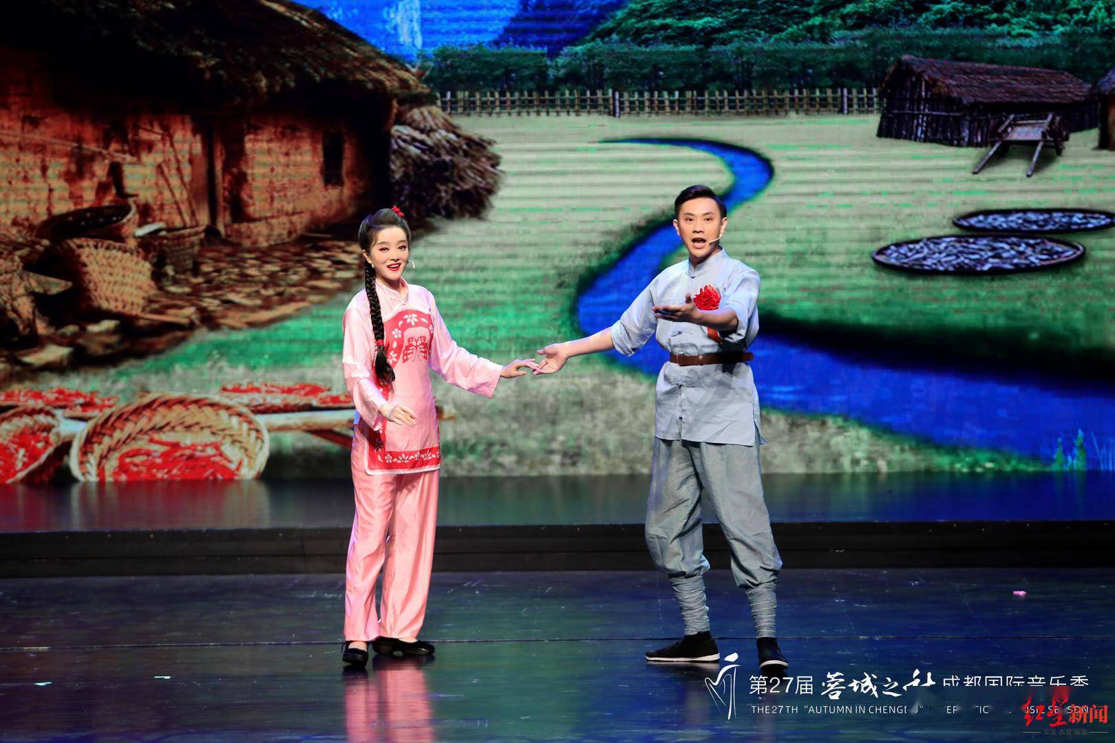 观众|在“蓉城之秋”重温经典 中国民族歌剧经典选段音乐会今晚唱响