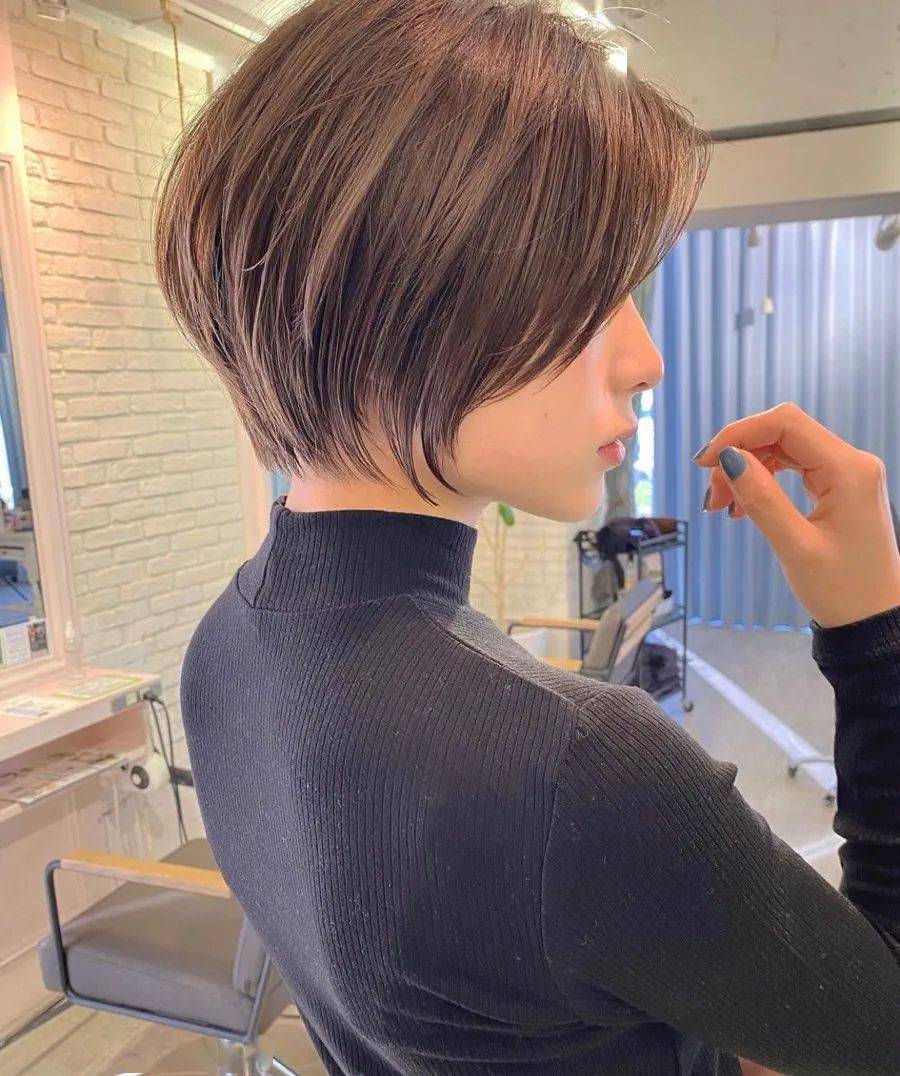 超人气日系空气短发都能满足你_显得_造型_自然