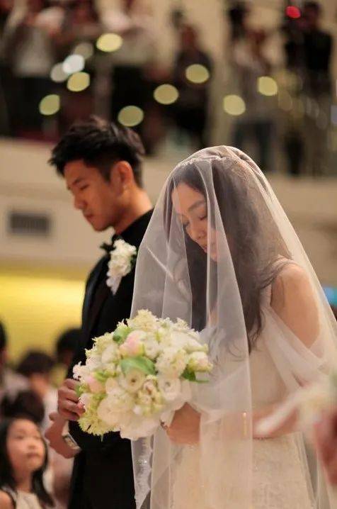 王力宏宣布结婚图片