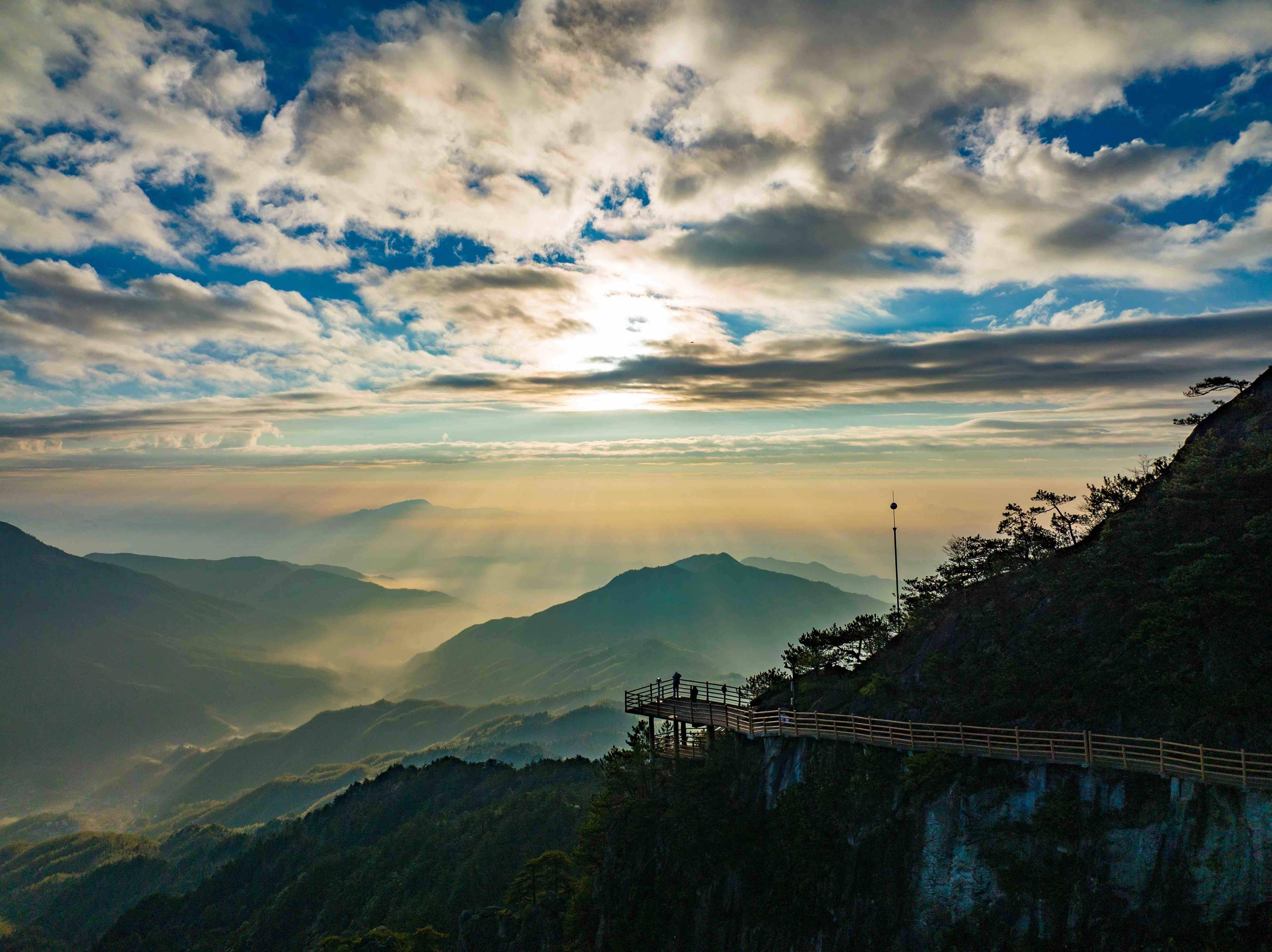 明月山图片高清图片