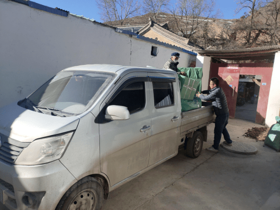 被大家戏称为"杨百万"的村民杨吉明更是难掩心中的喜悦,因为他的岷县