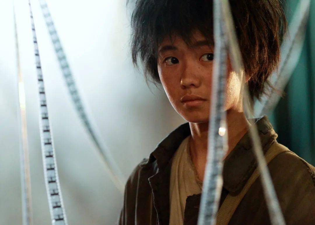 电影一秒钟张译饰演的平凡父亲诠释父爱深沉无可替代