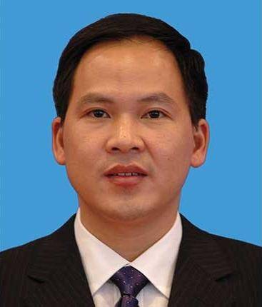 温暖其中,现任金华市委常委,组织部部长温暖拟任舟山市委副书记,舟山