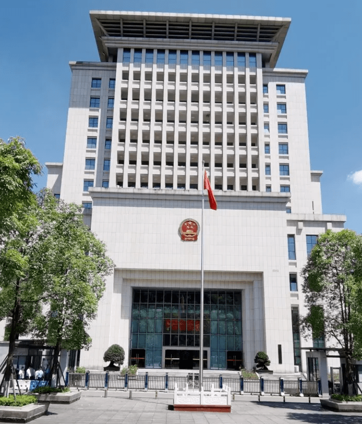 2021年12月28日,重庆市第五中级人民法院依法对被告人张波,叶诚尘故意