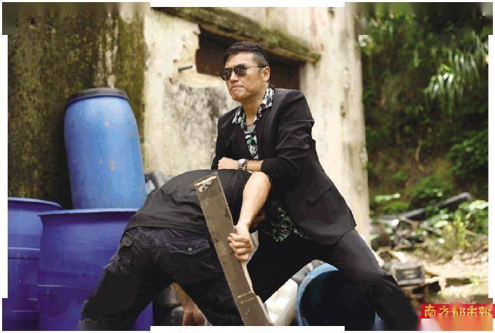 角色|苗侨伟：挥洒自如，男人味不会看腻