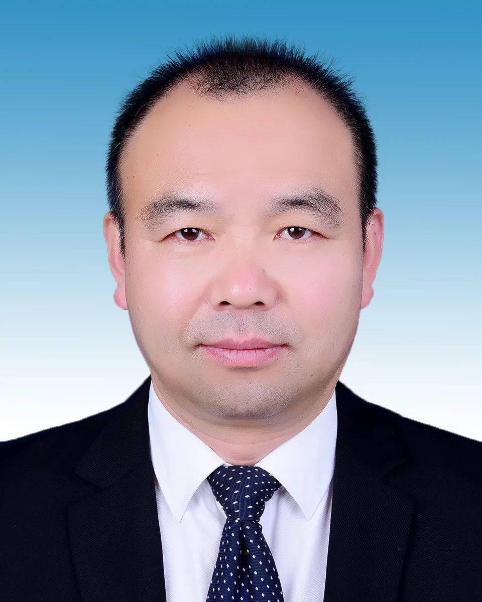 左起: 苏慧敏,王爱秋,赵胜利,张秀华,祁建华领导班子成员△民革菏泽市