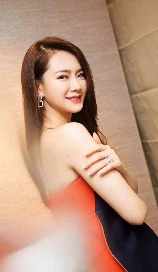 戚薇美照合集