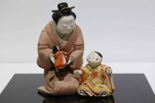 人形之美丨可爱又可怖的日本人偶
