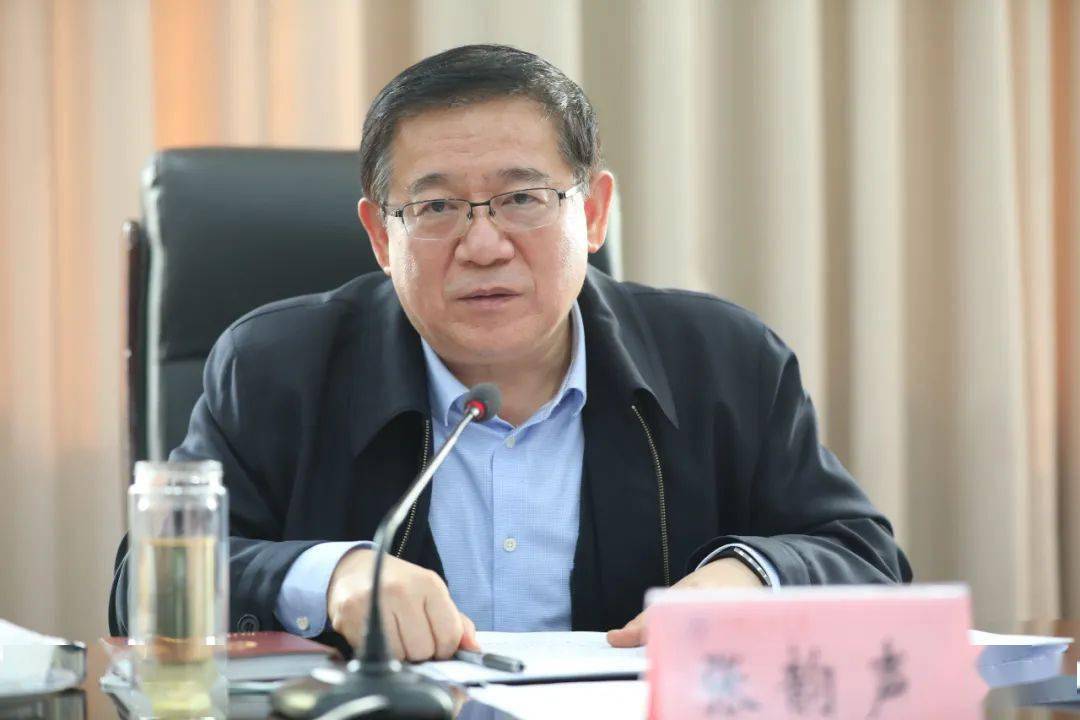 张韵声赴安徽工业大学宣讲党的十九届六中全会精神并开展调研