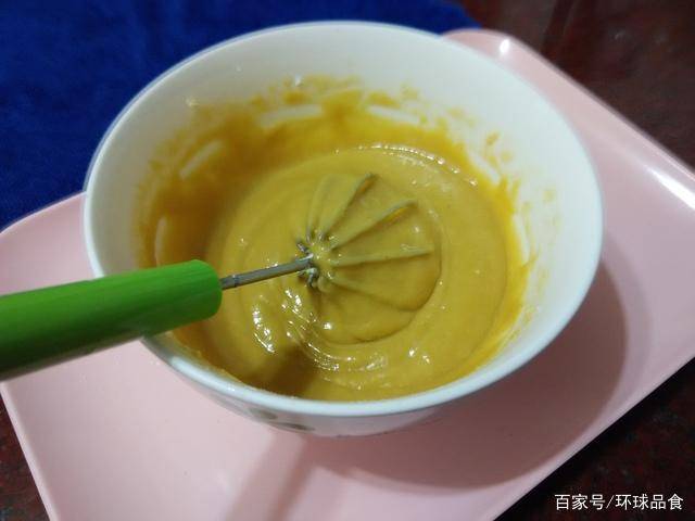 小朋友做蛋糕最简单的做法 ac929595c9a14fd2ba6a7dfe30f9905b.jpeg