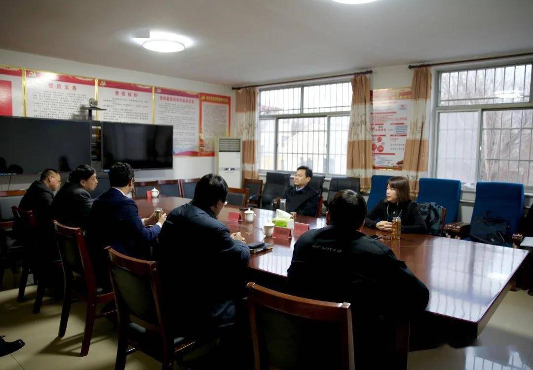 唐山市审计局党组书记局长艾文志深入对口帮扶村和遵化市审计局调研