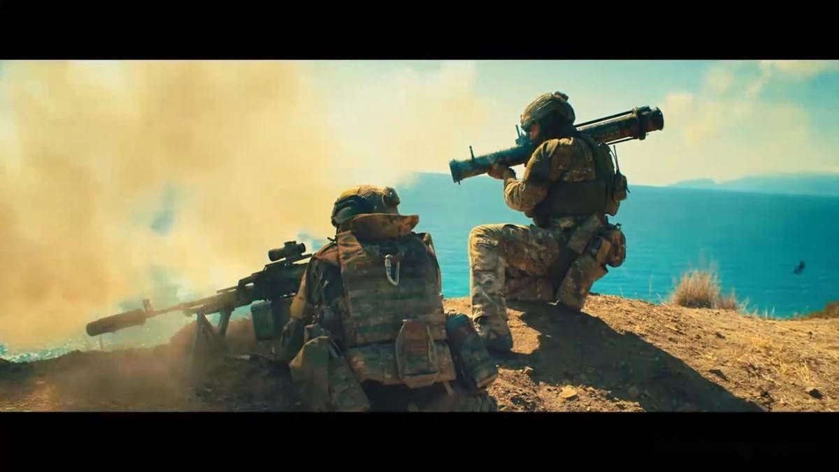 空战拉胯,特种作战出彩——评俄电影《天空》中的装具和捕俘战斗_俄军