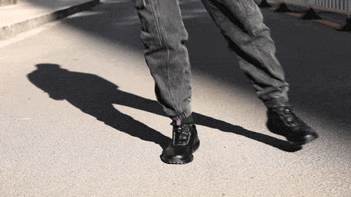 f2118c095bfd47edaee62993970ac359.gif