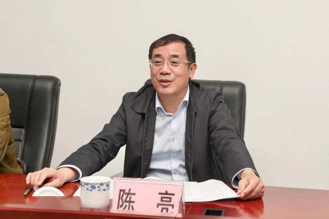 陈亮到南宁市生态环境局调研