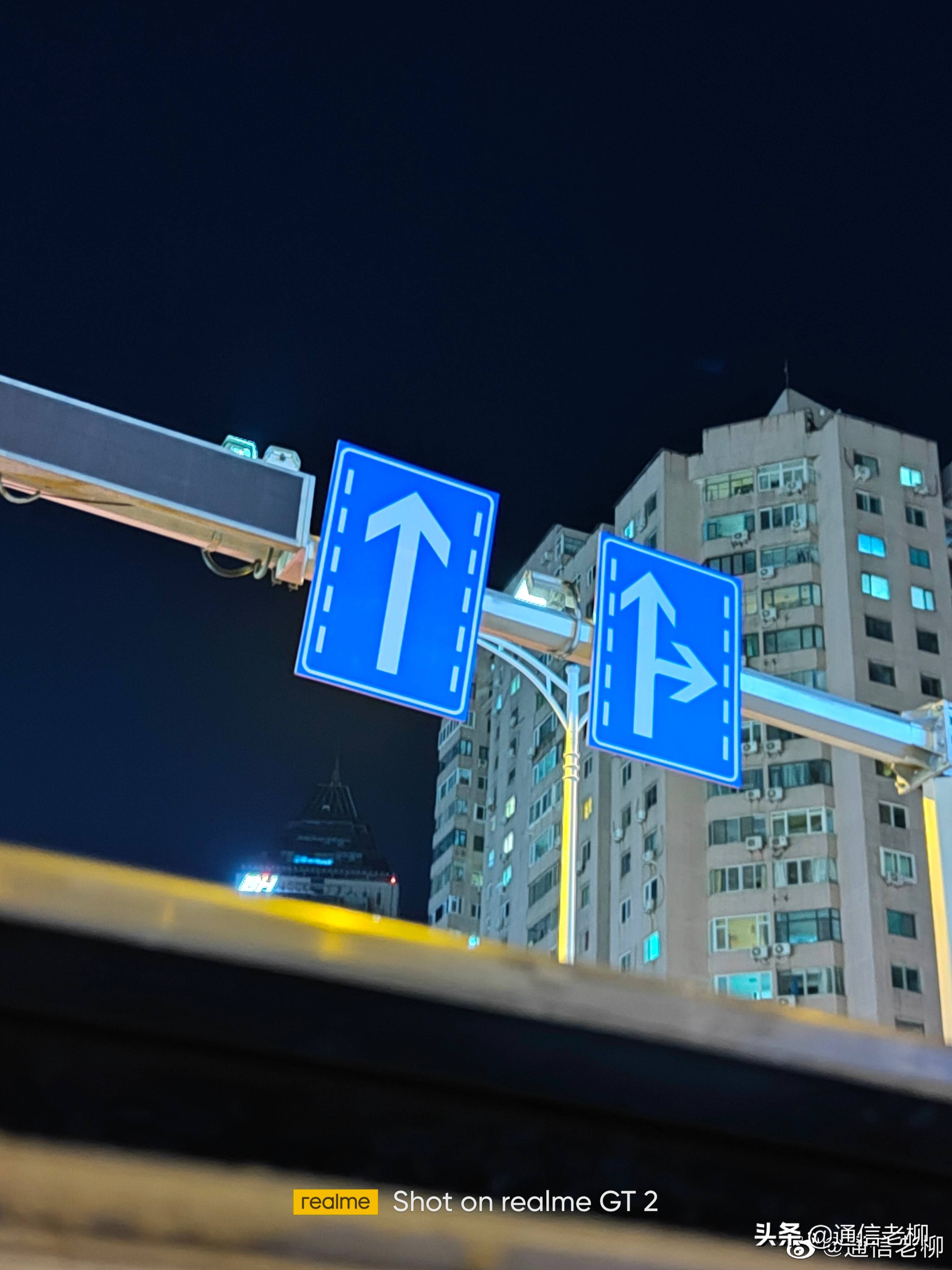 realme|真我GT2首评：性能和设计彰显“大师”风范，续航最强888直屏旗舰