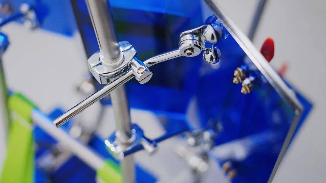 艺术艺术新生代（上）：用艺术的视角去设计“家具”