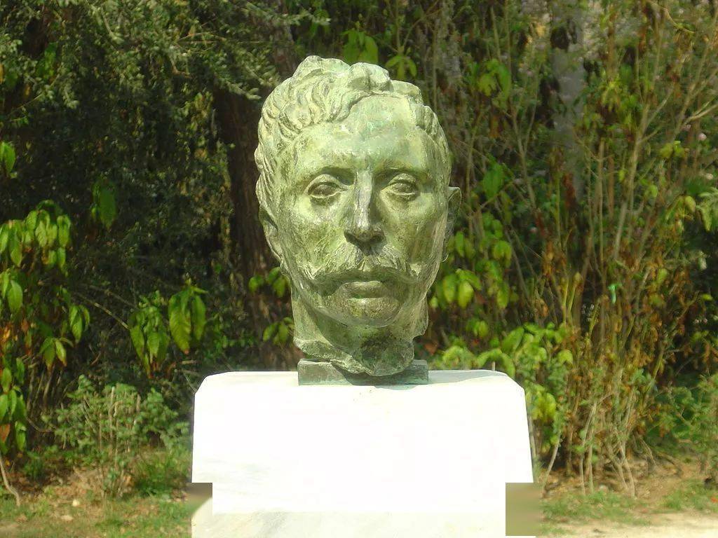 antoine bourdelle-罗丹雕塑的传承与开创者_布尔德尔_作品_纪念碑