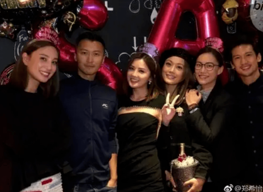 三角|二十二年前磕的CP，现在还在发糖？