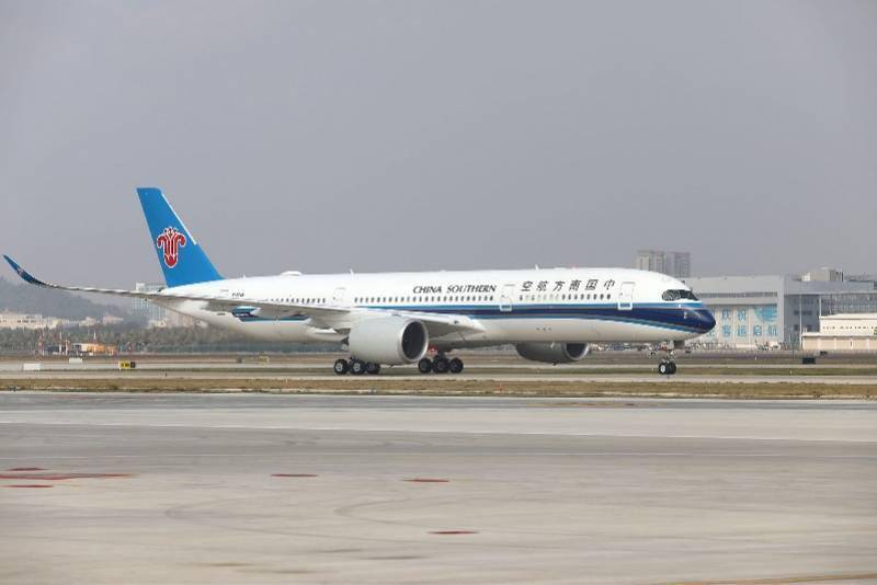 客舱|两架南航全新宽体A350落户深圳，加速大湾区航空运输发展