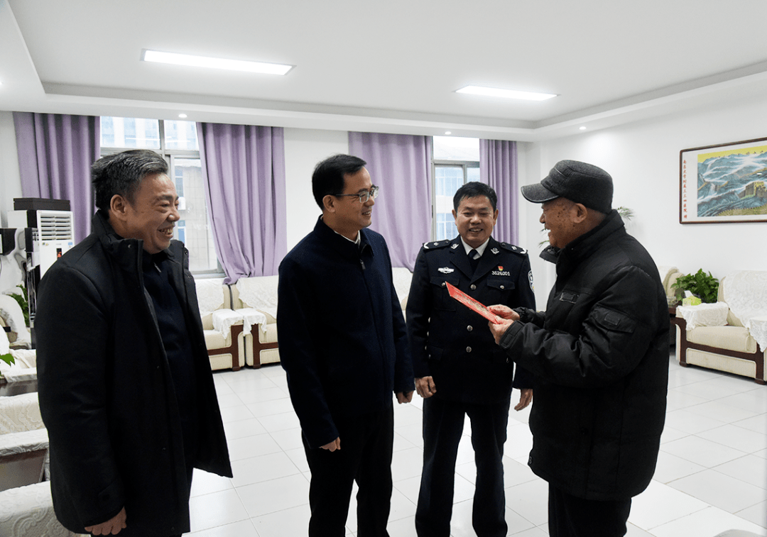 张强深入基层走访慰问并督导检查监所疫情防控和安全稳定工作