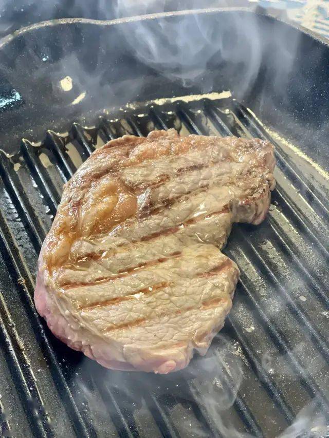 烤肉的肉要买什么肉 8332b9c246734ccbb68a0da040f5b21e.jpeg