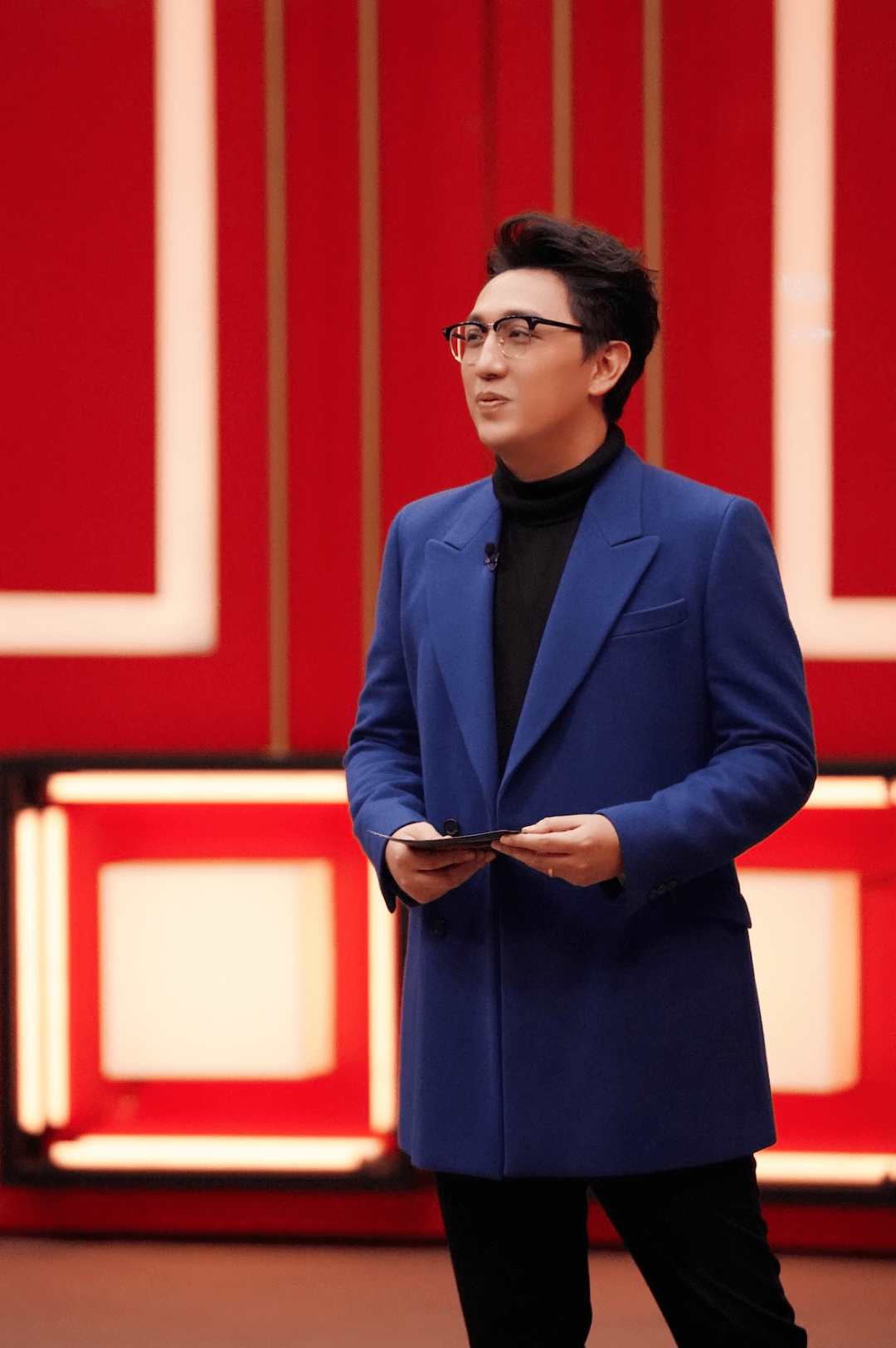 张亚东加入对阵闪光的乐队挑战经典改编热单