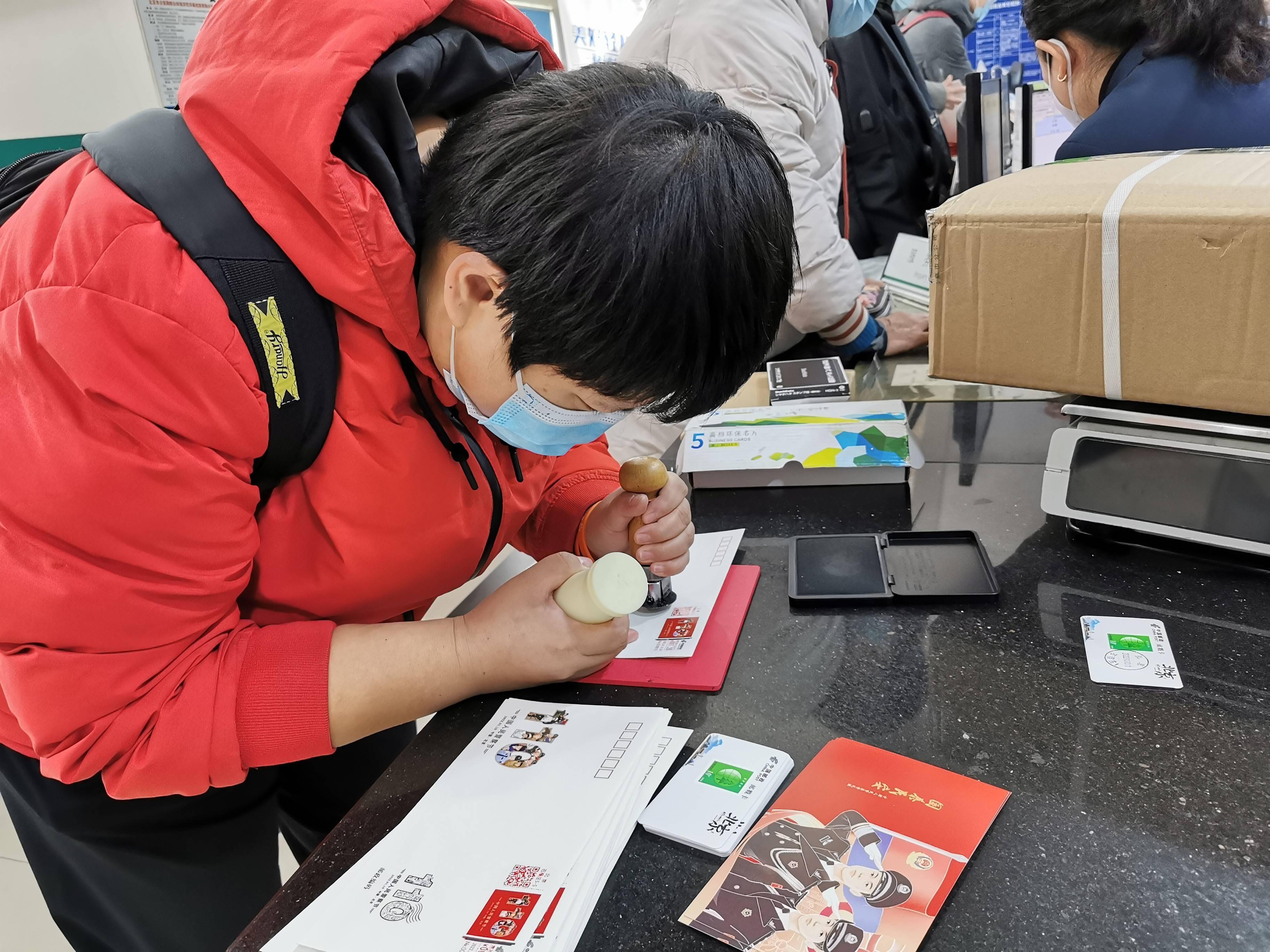 形象|致敬人民警察！最新版纪念邮品来了——