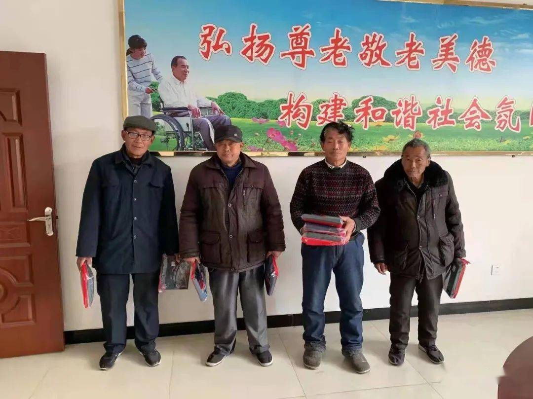 这是五烈镇博岳村退役老兵,残疾爱心人士孙国明个人出资5850元为五保