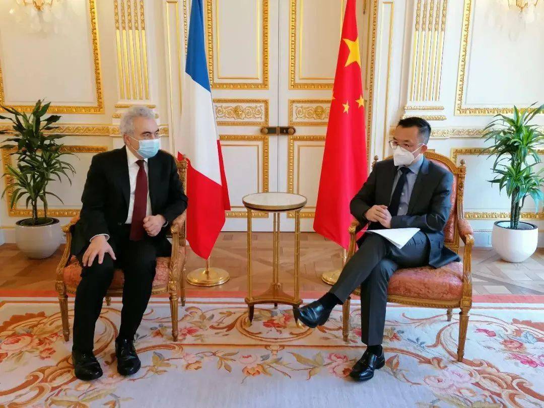 中国驻法大使图片
